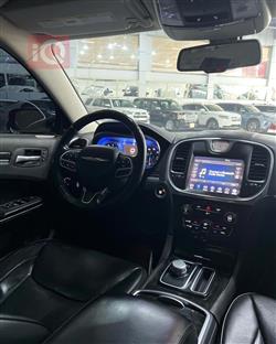 كرايسلر 300